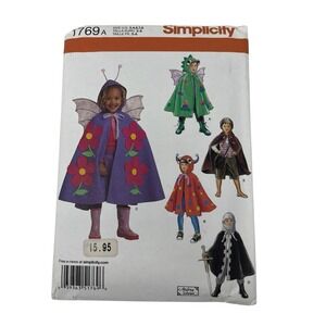 Simplicity Sewing Pattern 1769 Girl Child Boys Capes Costumes Size 3-8 Uncut New